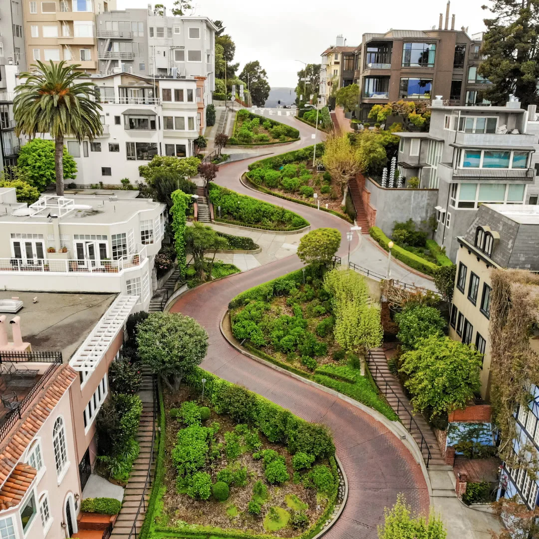 Lombard Street winding down Russian Hill in San Francisco